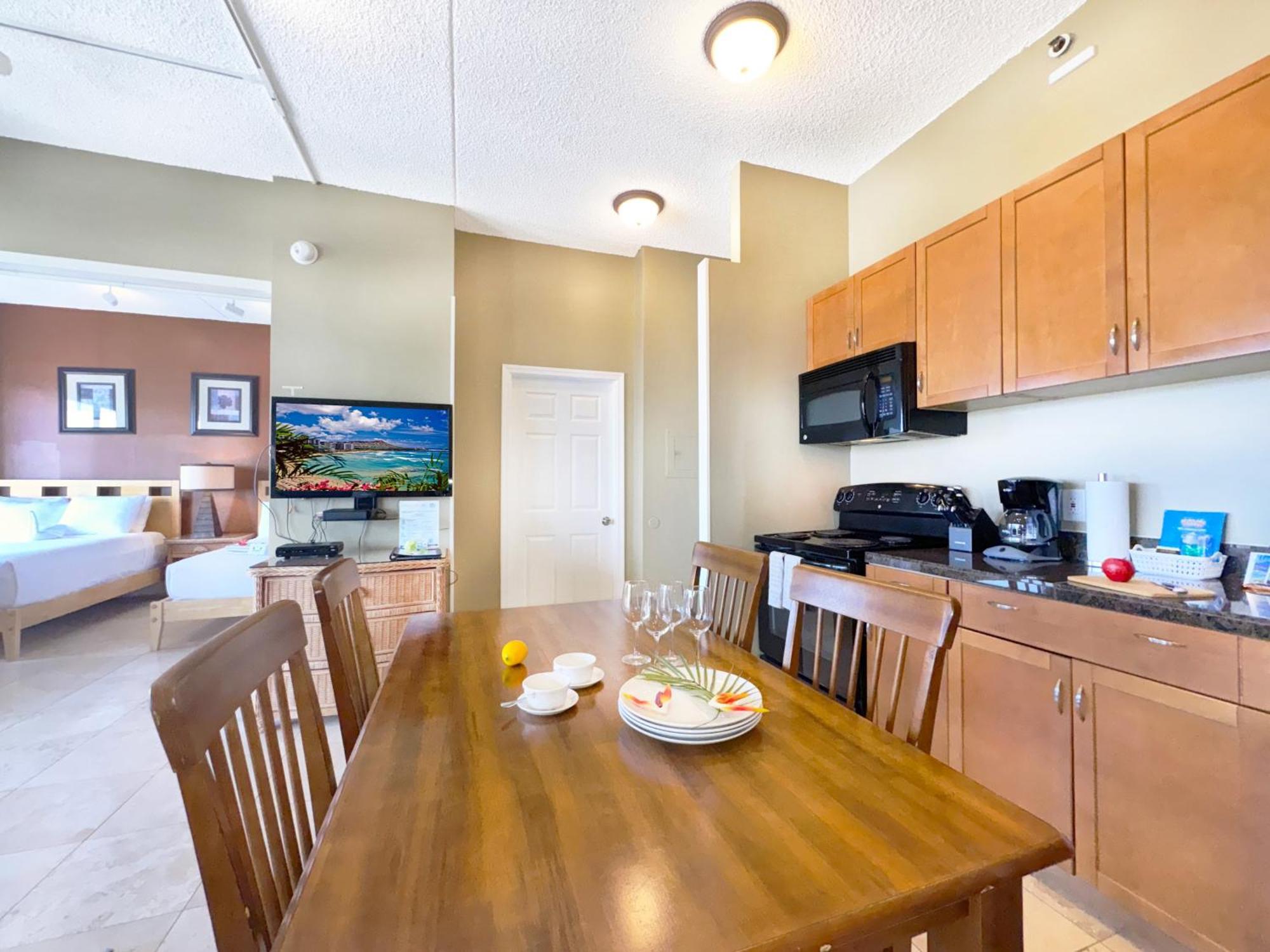 Diamond Head And Ocean View With Parking Honolulu