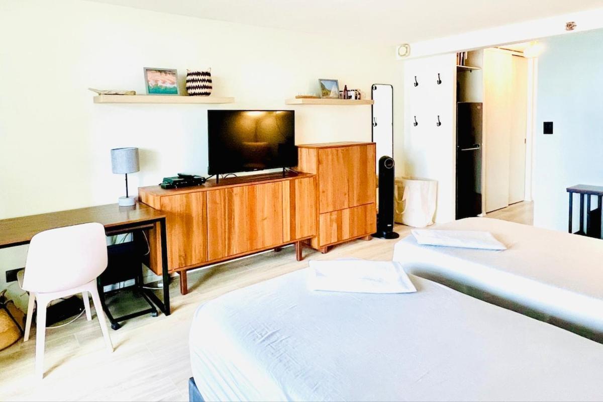 Apartment Beautiful At The Island Colony In Waikiki *