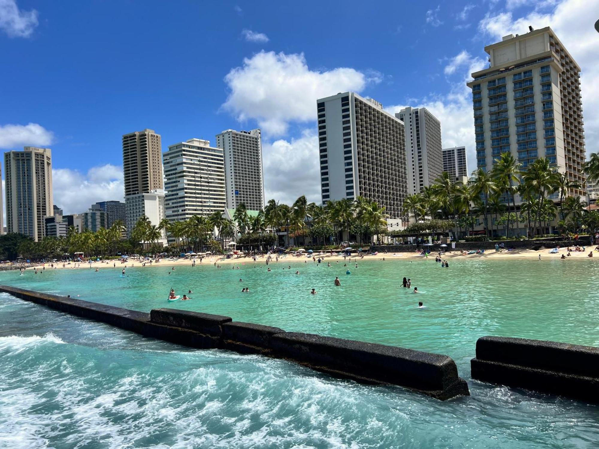 Apartment 2 Minute Walk To Waikiki Beach, Free Parking Honolulu