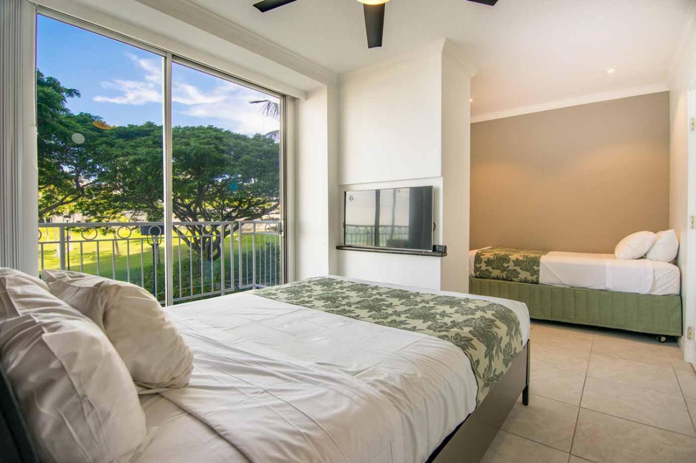 Waikiki Shore By Outrigger - Select Your Unit Apartment