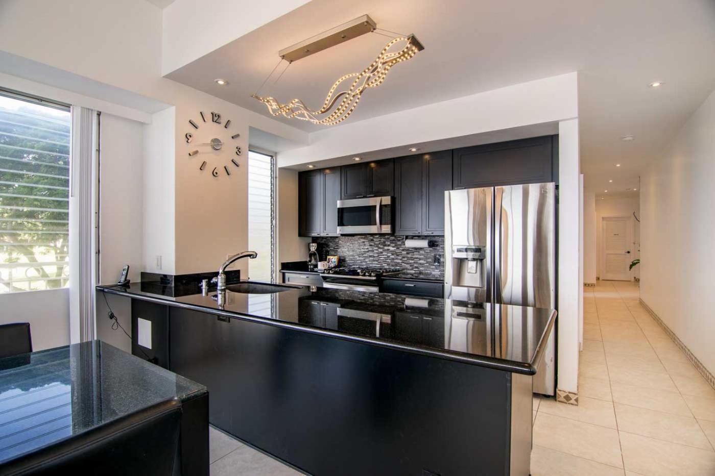 Waikiki Shore By Outrigger - Select Your Unit Apartment *