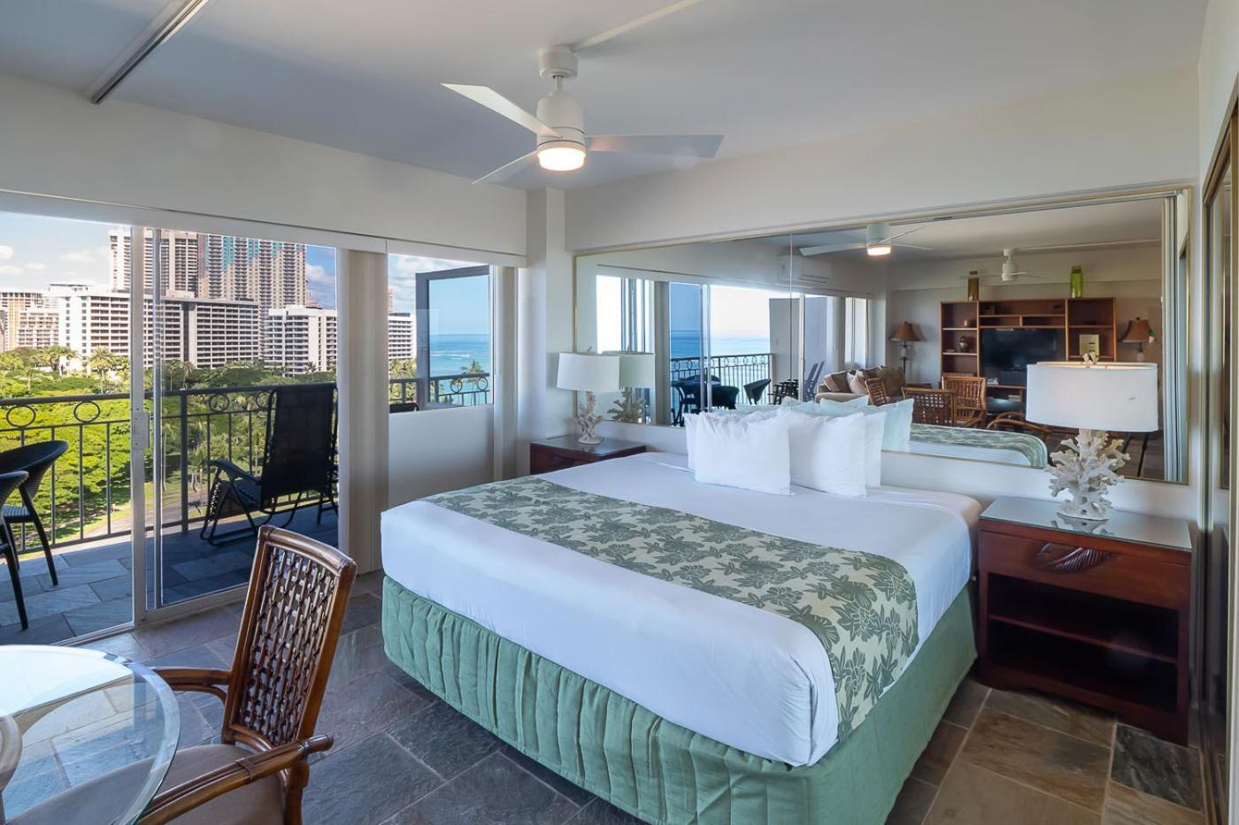 Waikiki Shore By Outrigger - Select Your Unit Honolulu