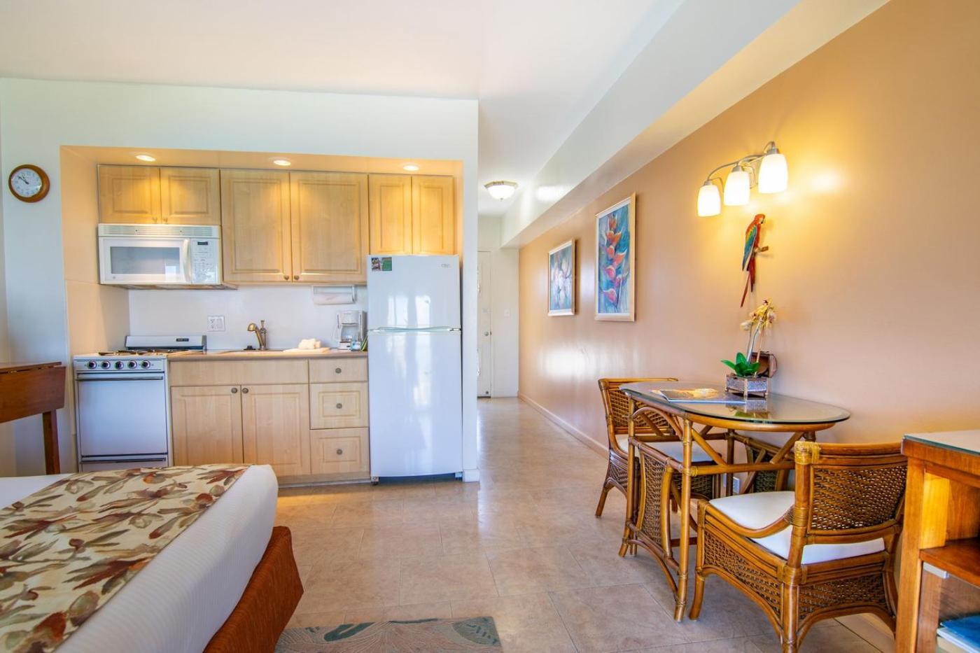 Waikiki Shore By Outrigger - Select Your Unit Honolulu