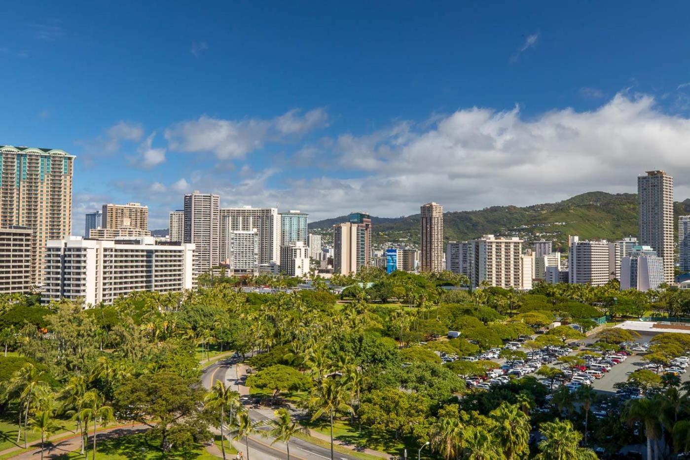 Apartment Waikiki Shore By Outrigger - Select Your Unit *