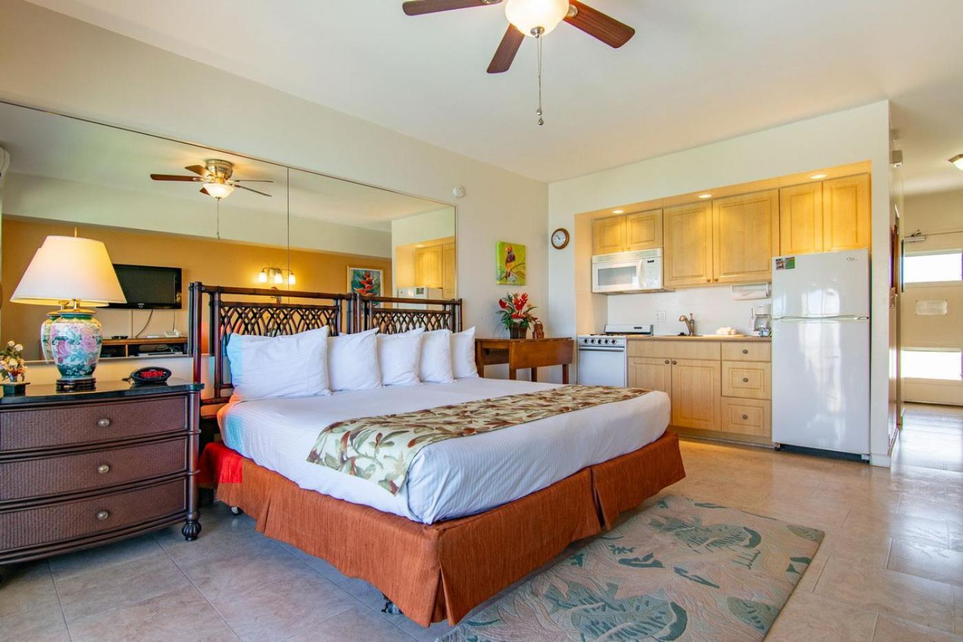 Waikiki Shore By Outrigger - Select Your Unit Honolulu