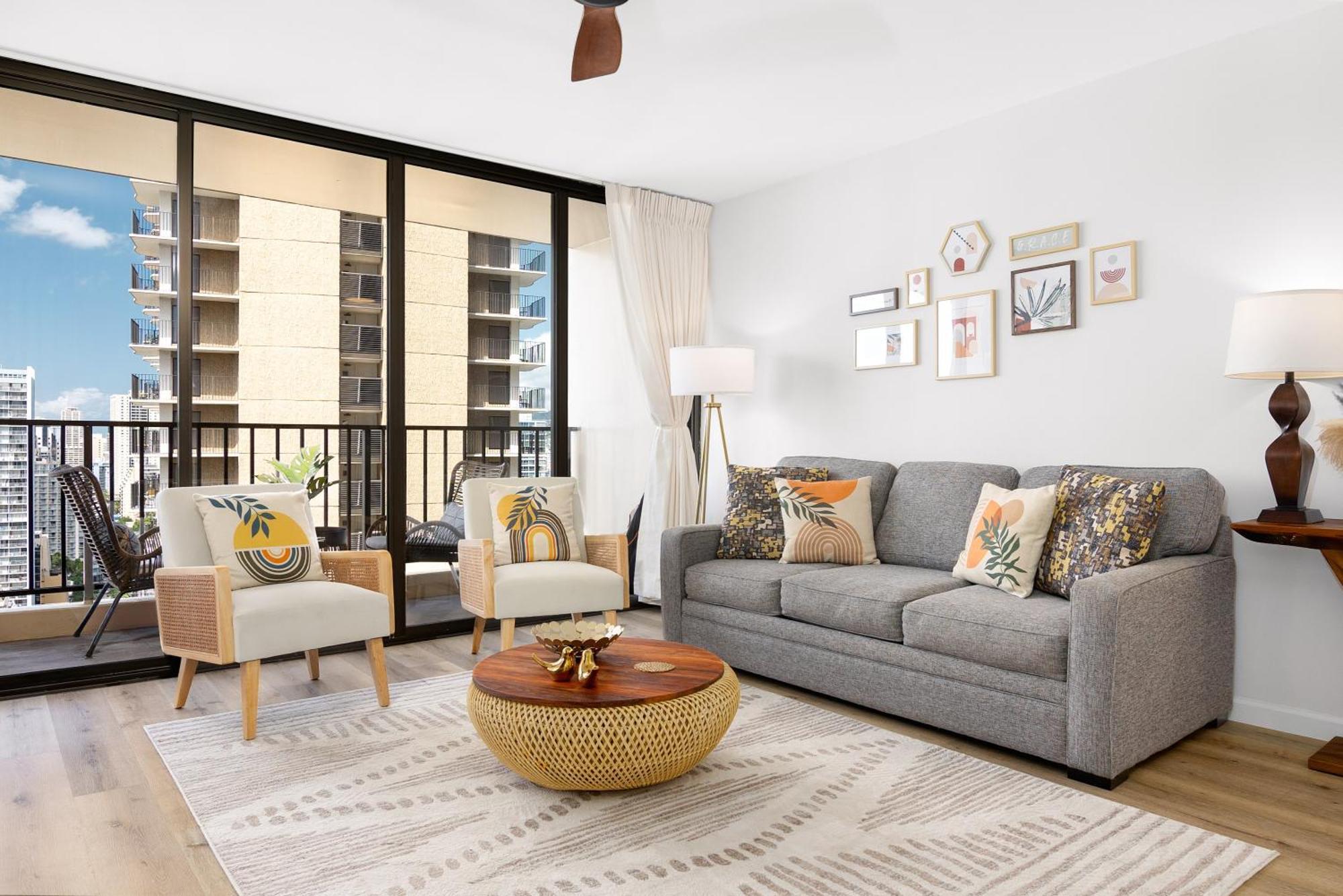 Waikiki Banyan Fabulous Ocean View With Free Parking Apartment *