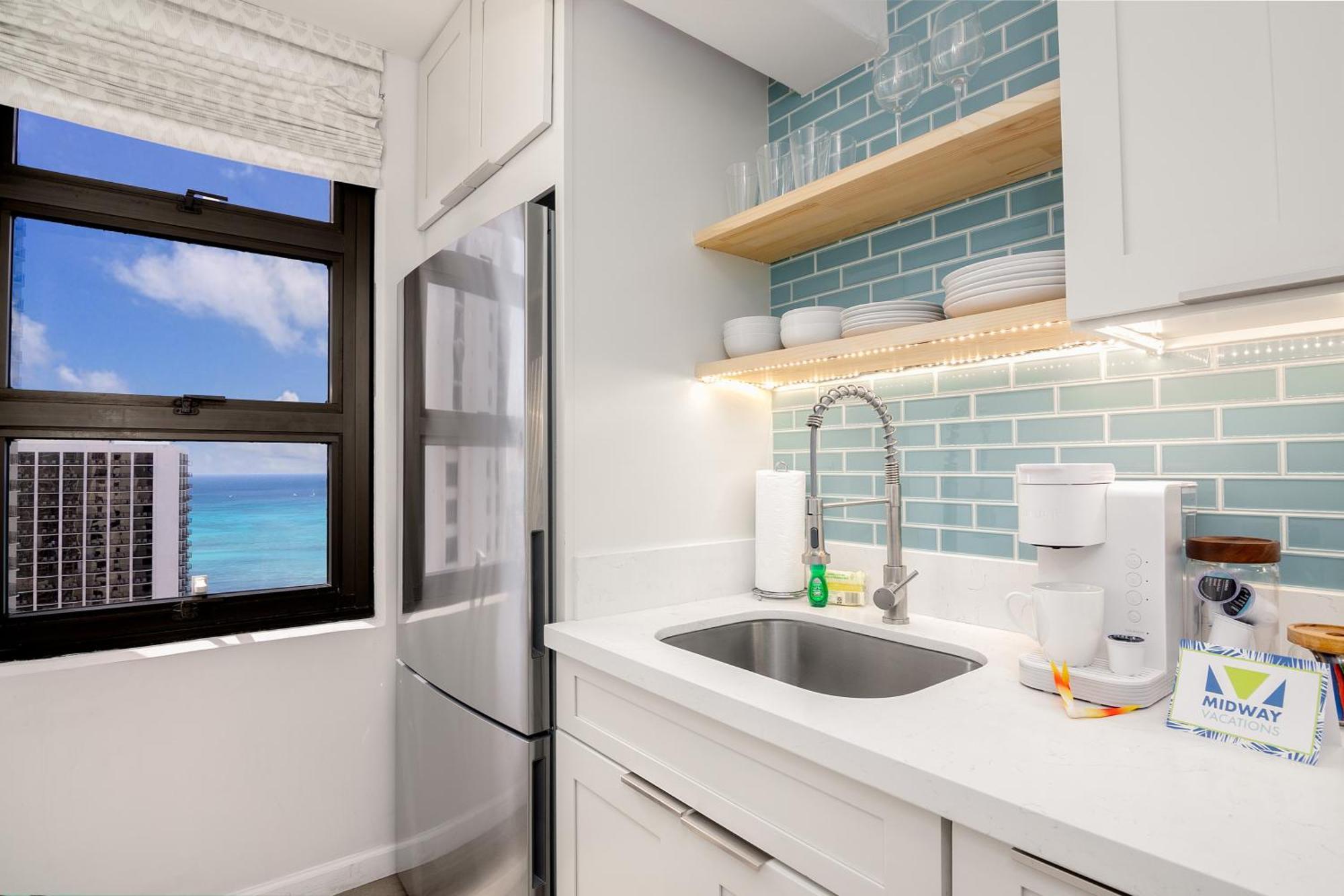 Apartment Waikiki Banyan Fabulous Ocean View With Free Parking Honolulu