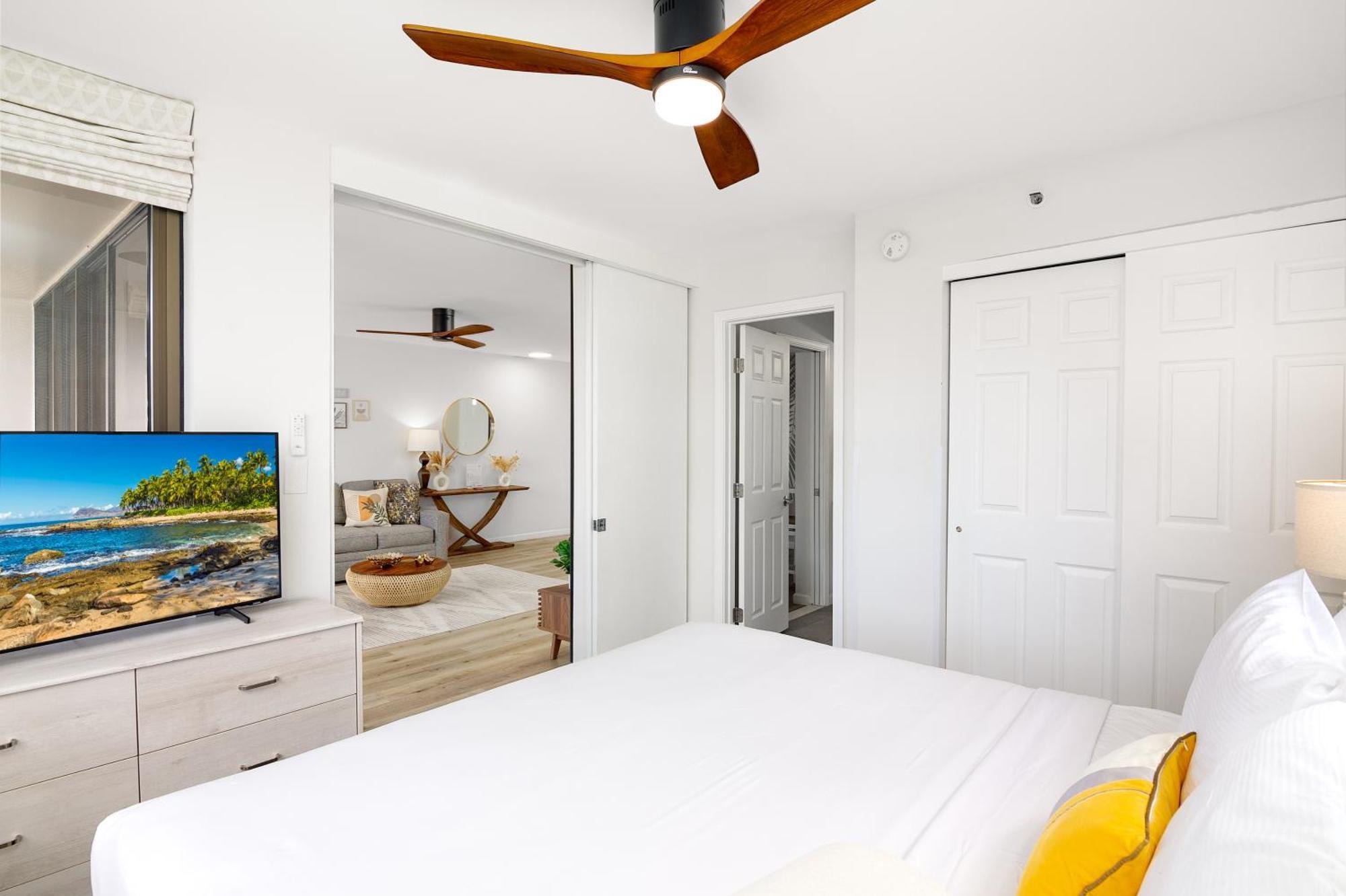 Waikiki Banyan Fabulous Ocean View With Free Parking
