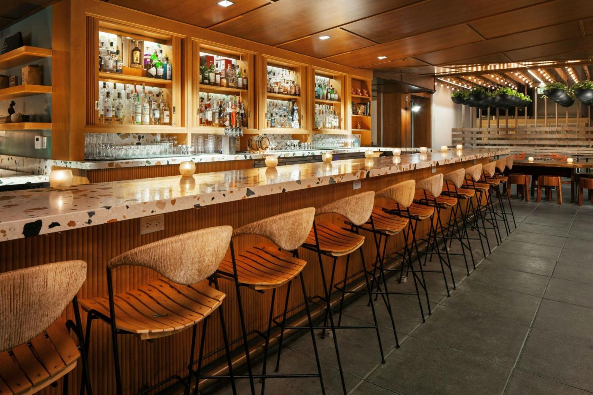 The Laylow Waikiki, Autograph Collection Hotel 4*