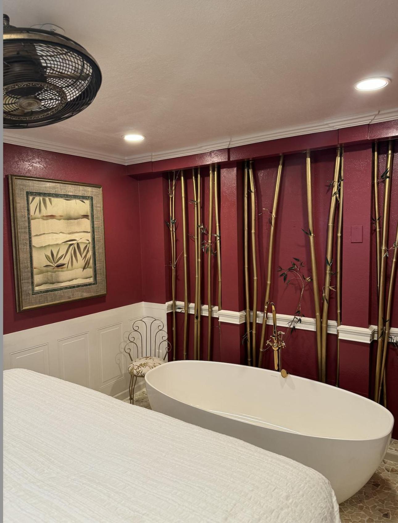 Guest house Private Bedroom In Shared Waikiki Area 30 Day Minimum
