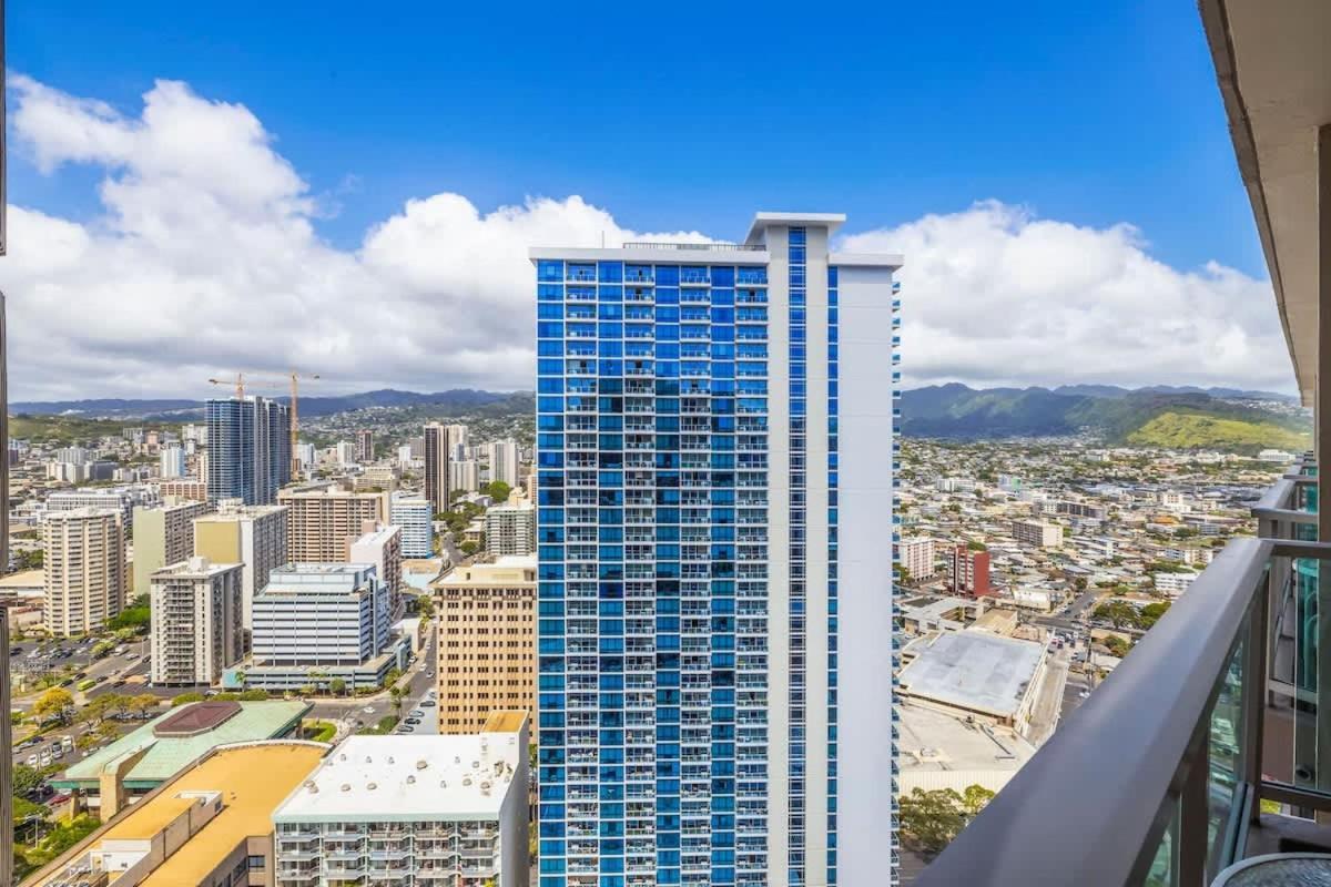 New Ala Moana 2228 Mountain View *