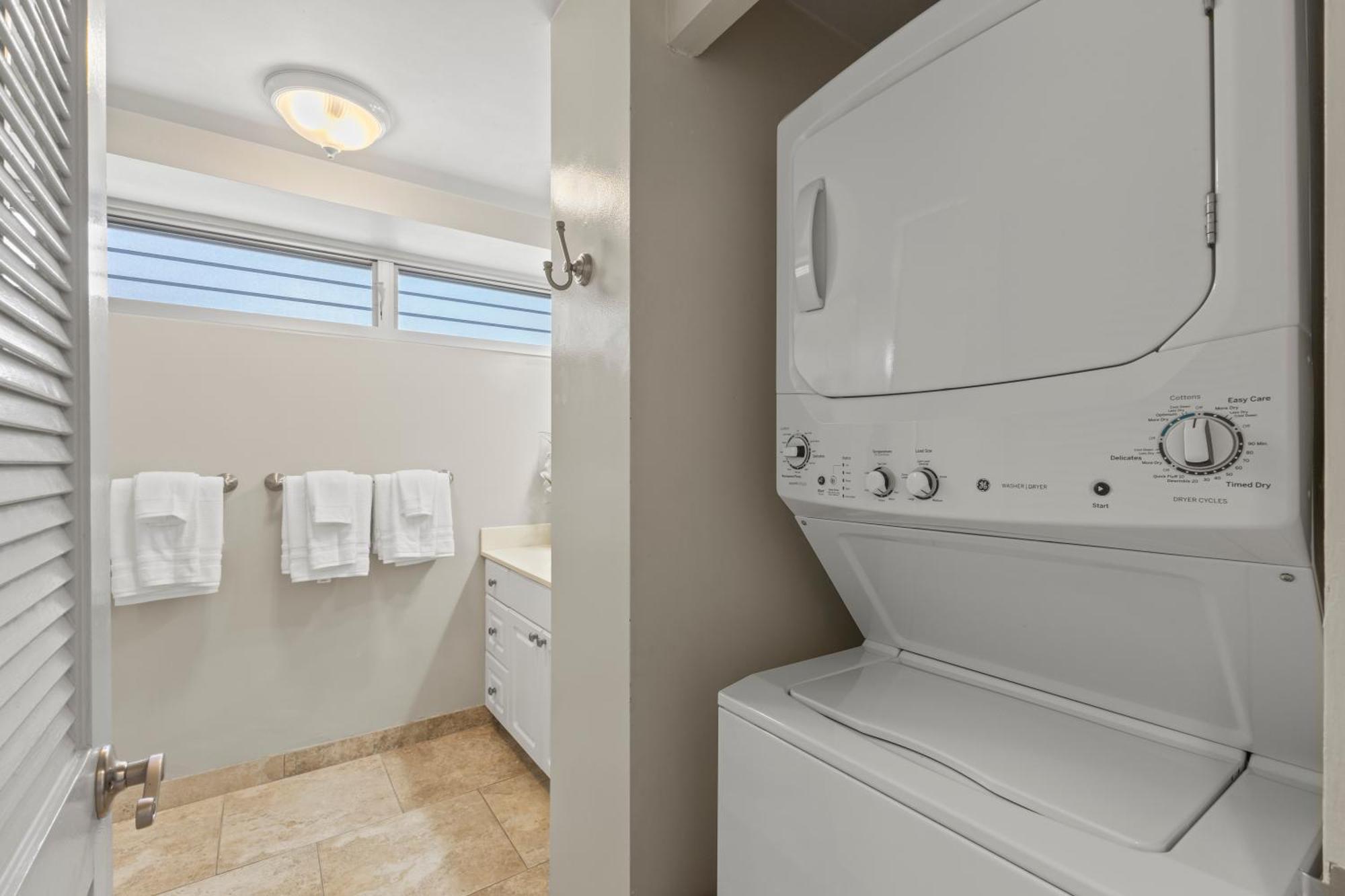 13th Fl Waikiki Shore Ocean Front Apartment