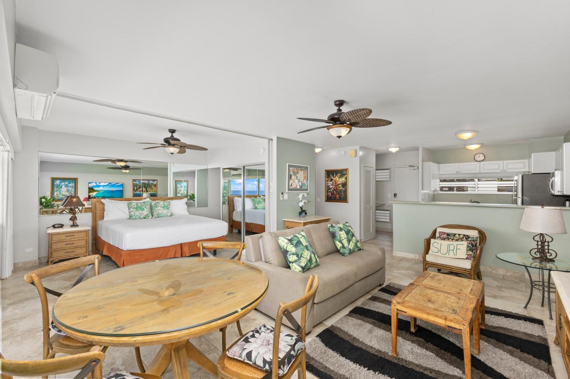 13th Fl Waikiki Shore Ocean Front Apartment Honolulu