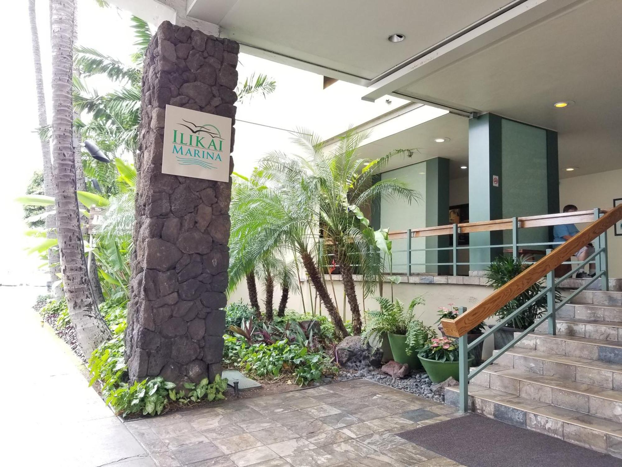 Apartment Ilikai Marina 382 Yacht Harbor View 1br