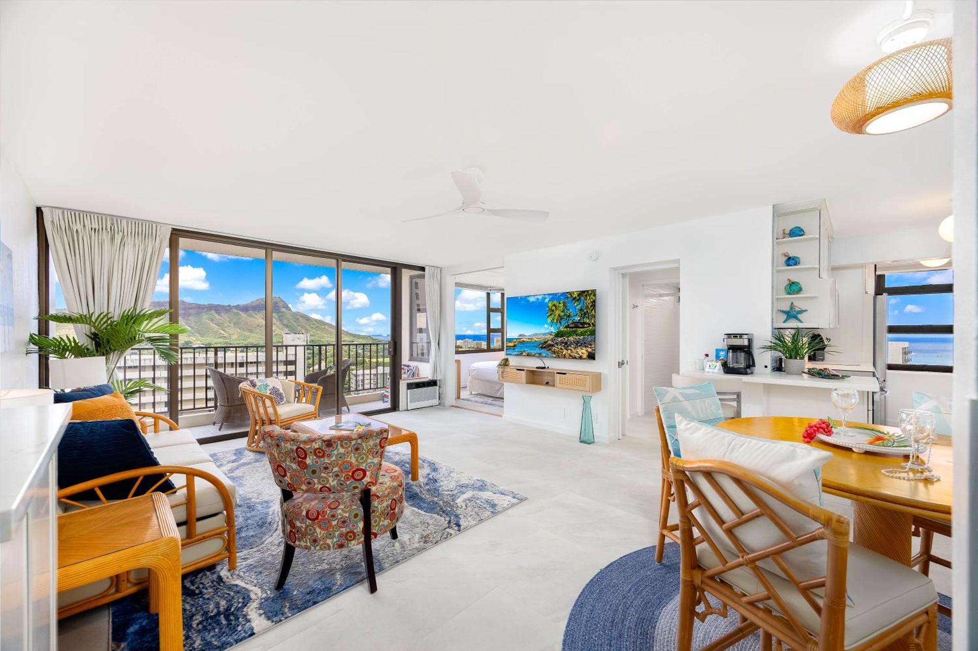 Beautiful 1br With King Bed, Ocean View, Fast Wi-fi & Free Parking * Honolulu
