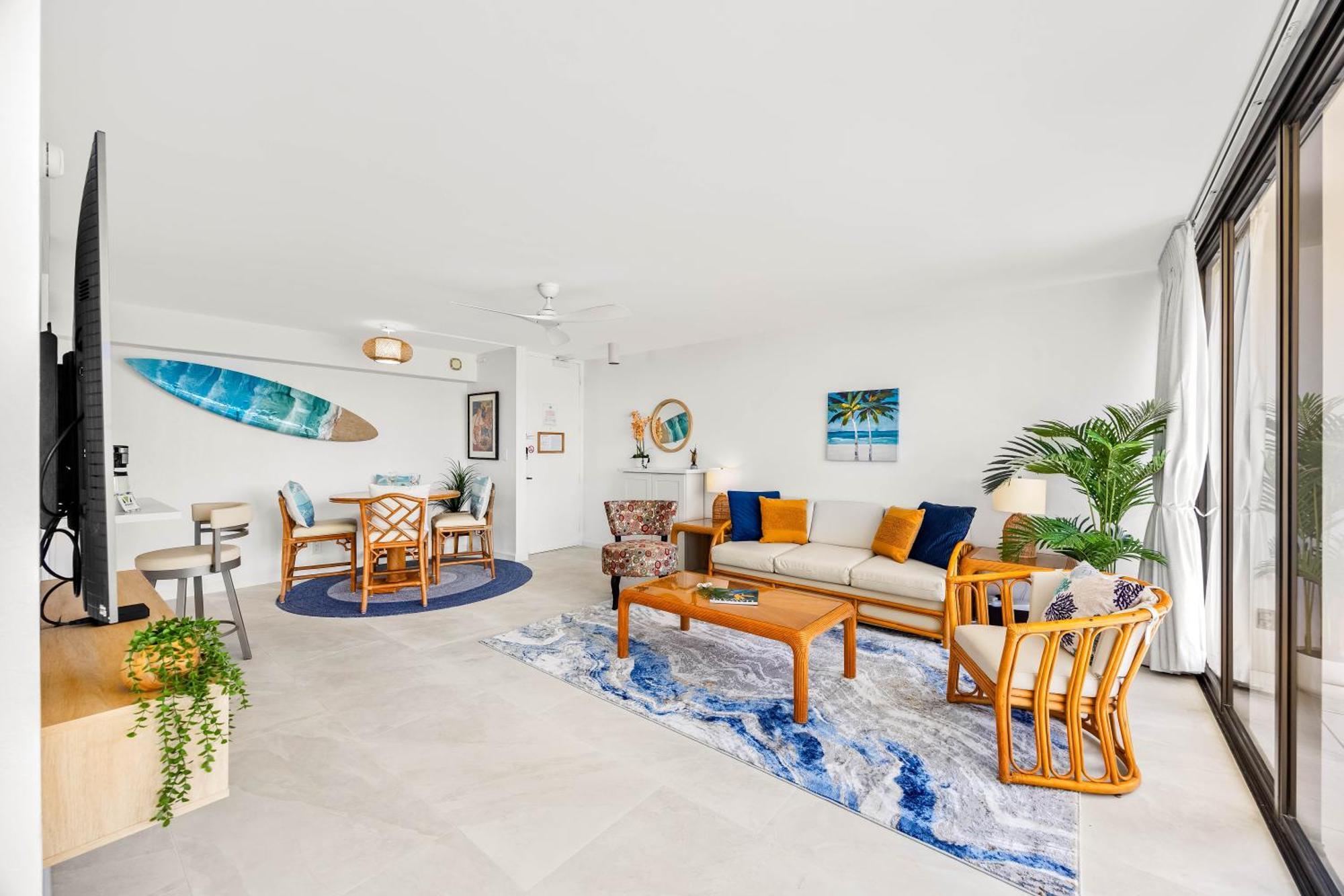 Beautiful 1br With King Bed, Ocean View, Fast Wi-fi & Free Parking *