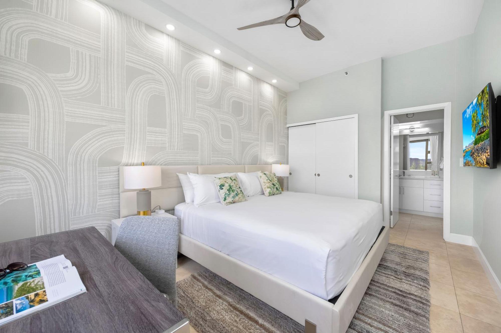 Diamond Head And Ocean View With Parking Holiday home *