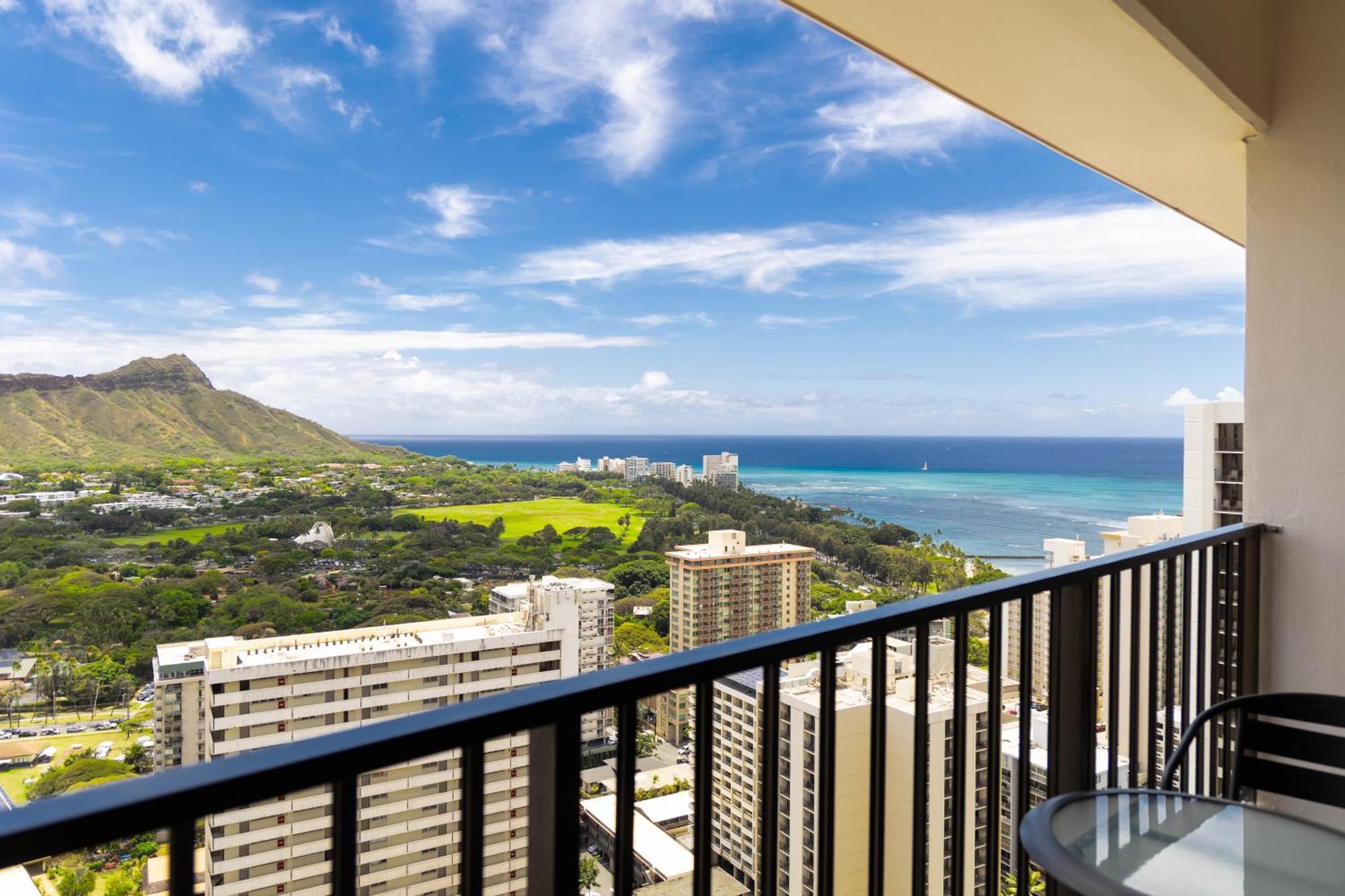 Diamond Head And Ocean View With Parking Holiday home *