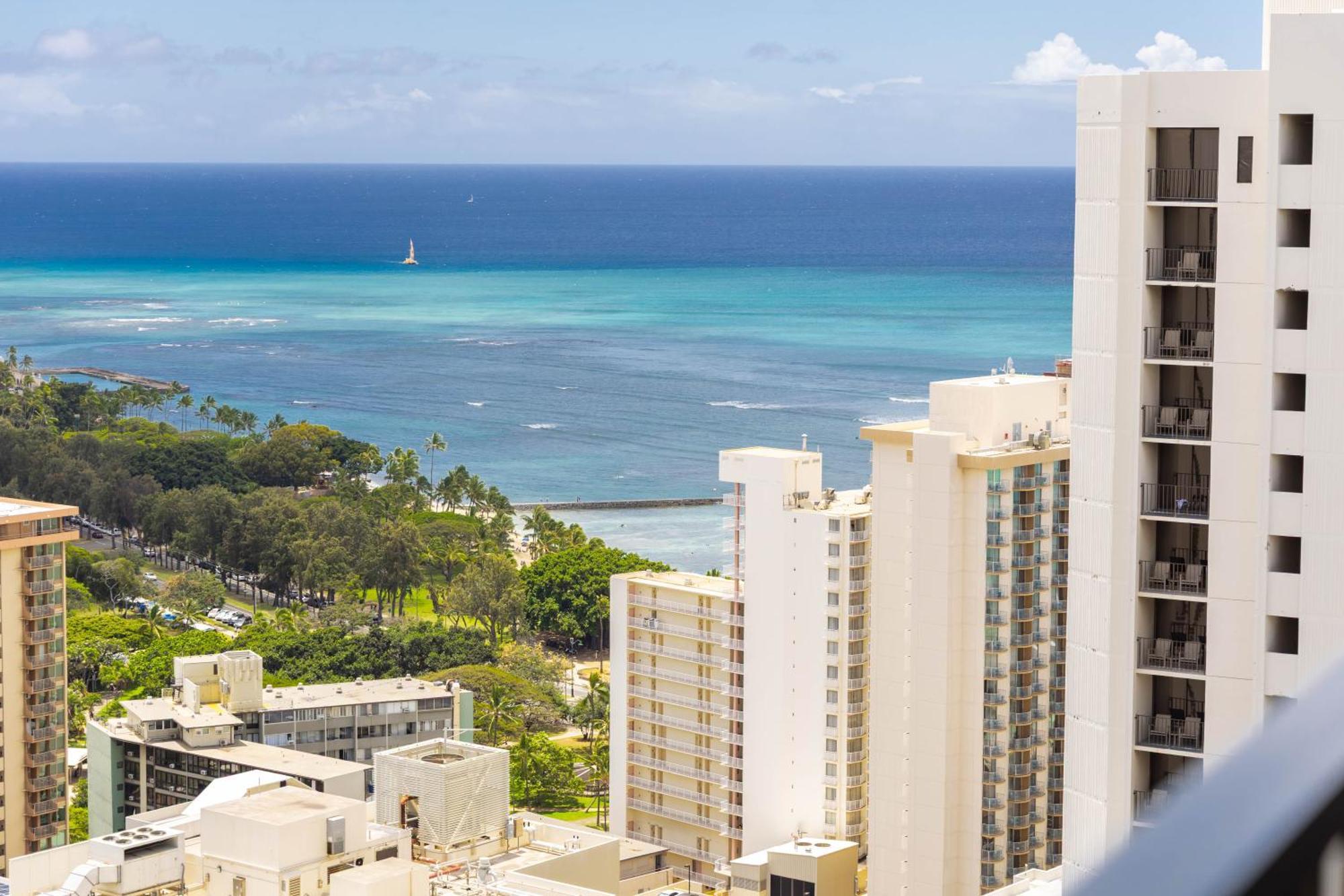 Diamond Head And Ocean View With Parking Honolulu
