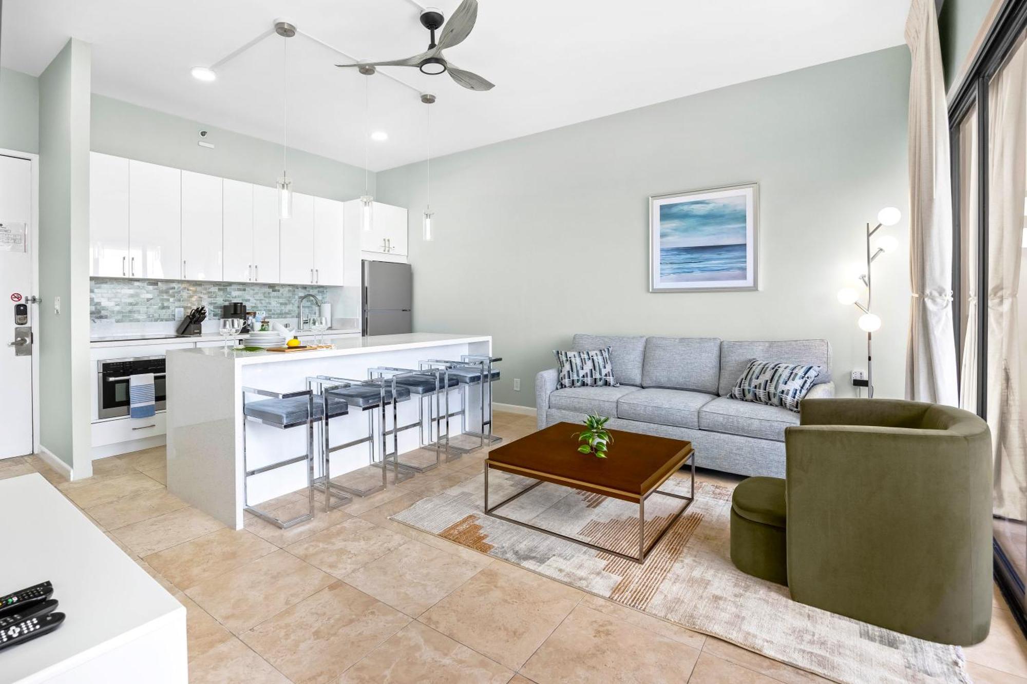 Diamond Head And Ocean View With Parking *