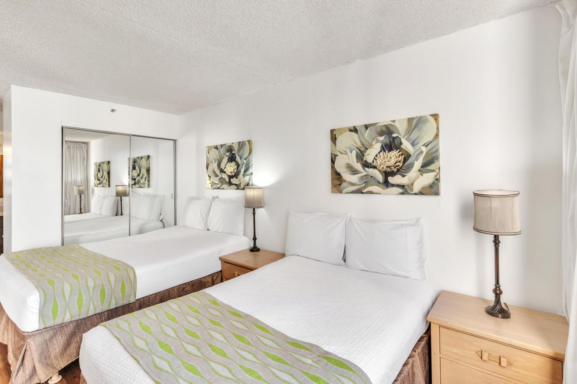 Oceanview Retreat On 19th Floor Near Waikiki