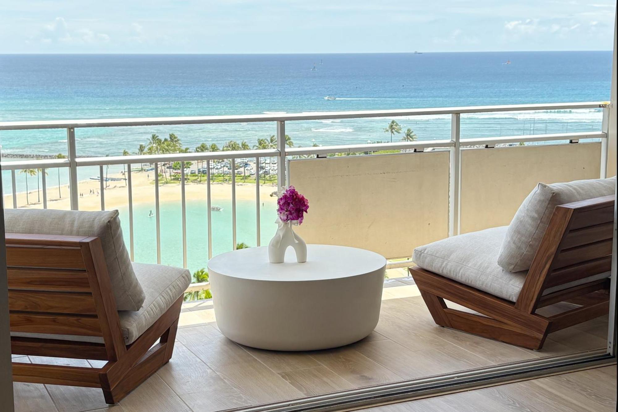 Newly Renovated Oceanview Luxe With Free Parking Honolulu