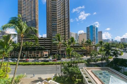 Waikiki Aparthotel