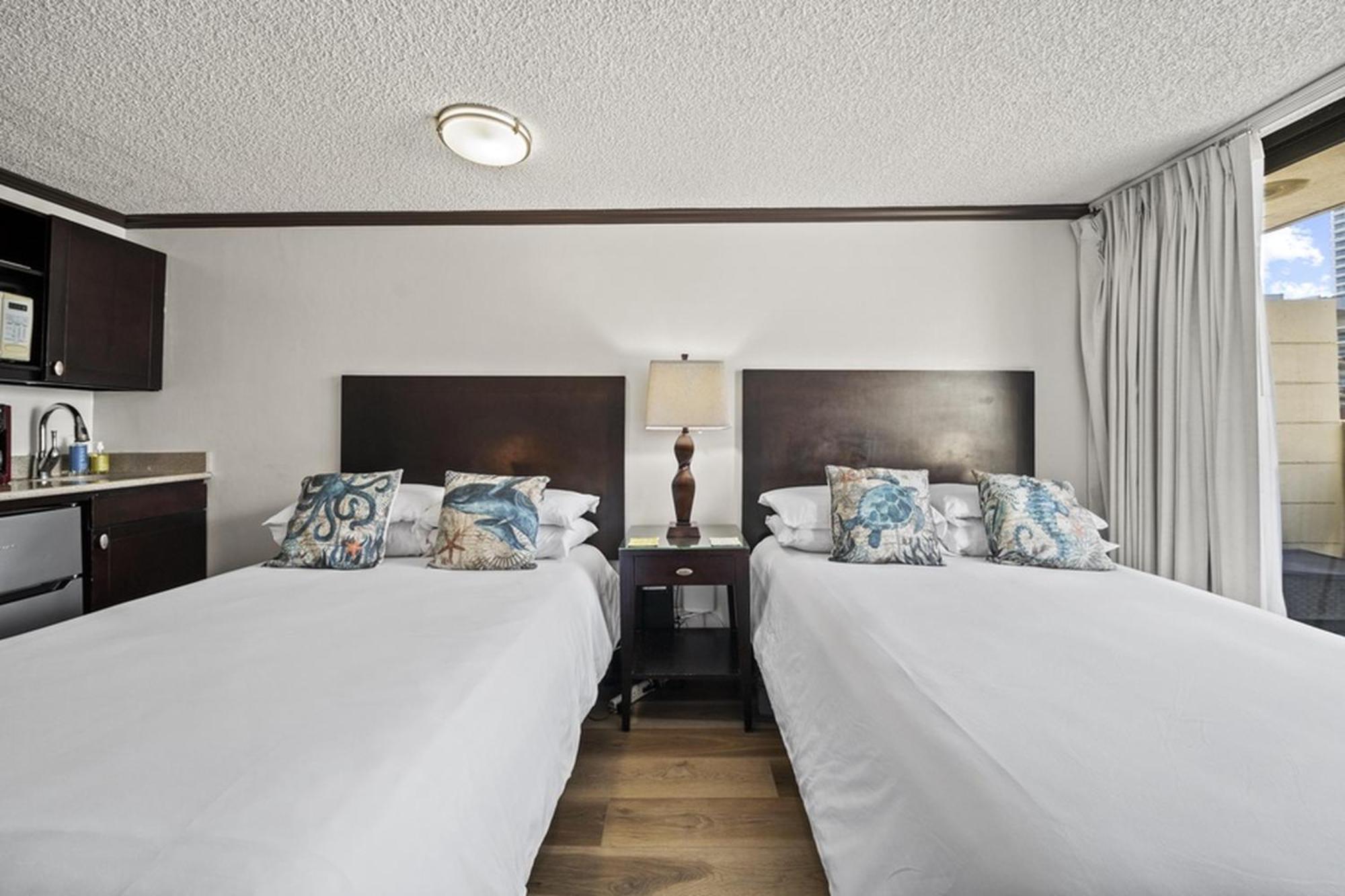 Bamboo Waikiki Hotel Honolulu