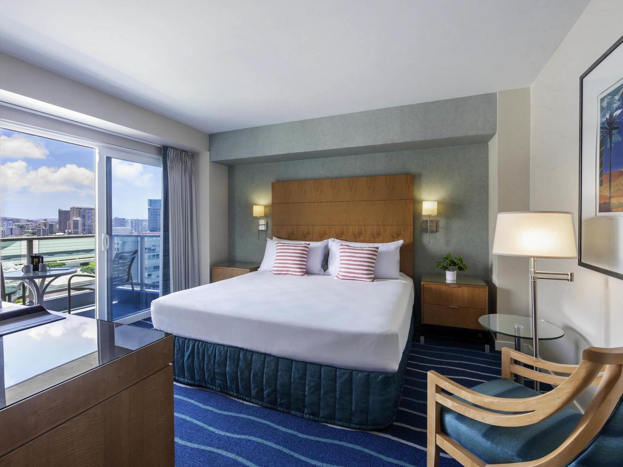 Ala Moana By Mantra Hotel 3*