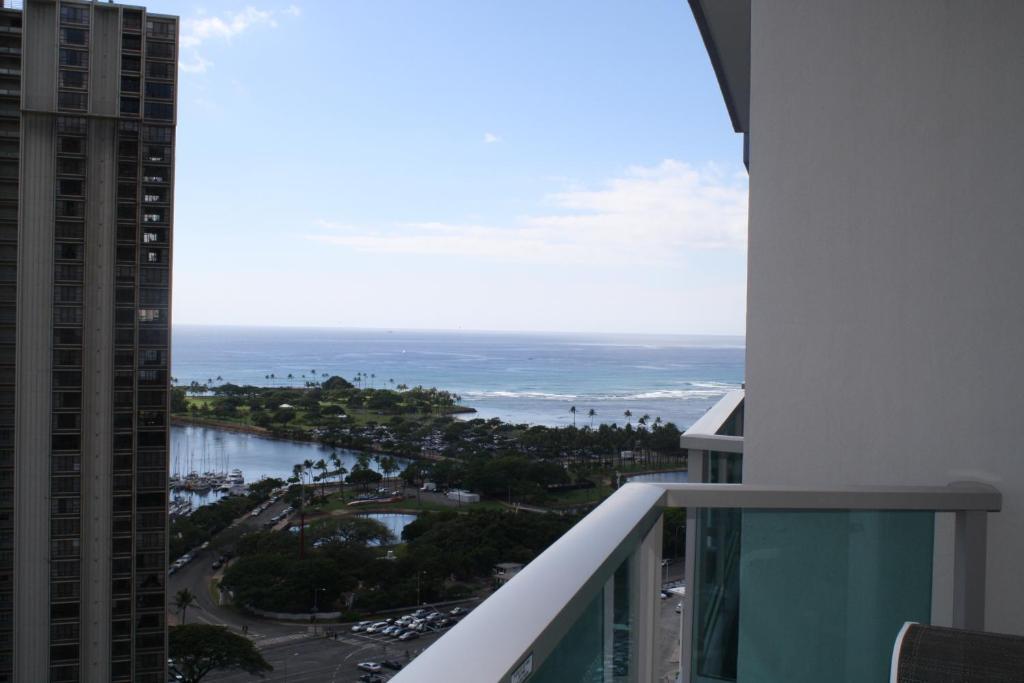Lsi At Ala Moana Hotel 3*