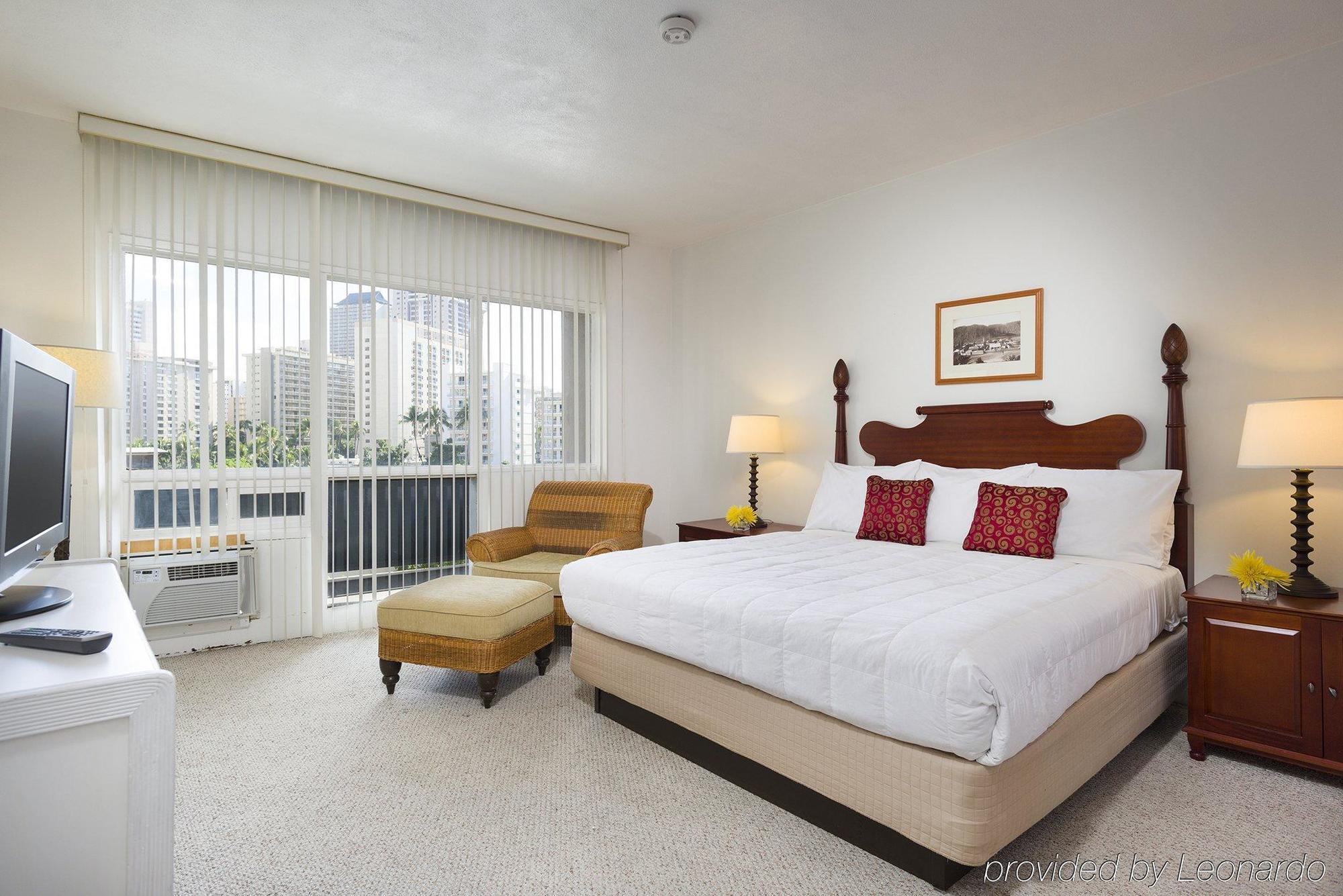 Polynesian Residences Waikiki Hotel 4*