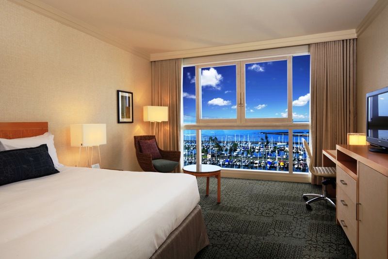 Hotel Waikiki 4*