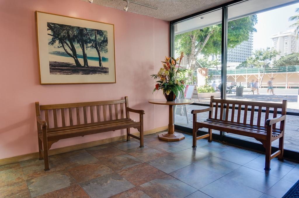 Hotel Kuhio Banyan 2*