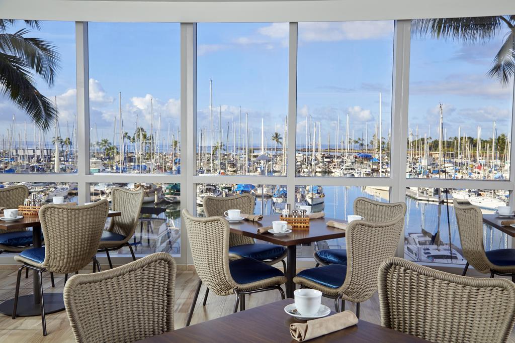 Waikiki Hotel 4*