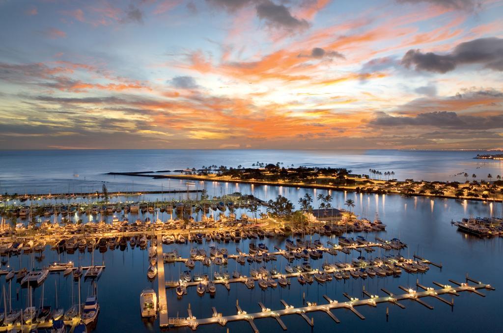Hotel Waikiki 4*