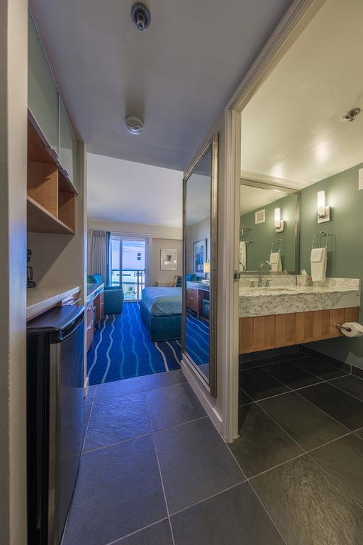 Ala Moana Hotel By Airpads * Honolulu