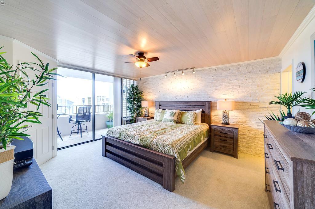 Waikiki Luxury Penthouse Apartment *