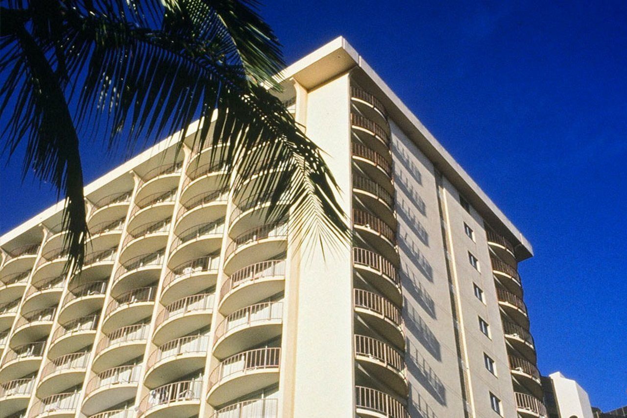 The Laylow Waikiki, Autograph Collection Hotel 4*