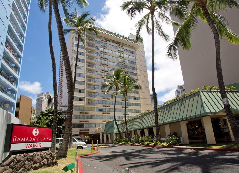 Hotel Ramada Plaza By Wyndham Waikiki 3*