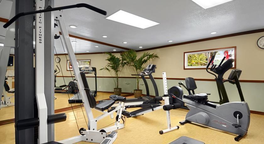 Hotel Ramada Plaza By Wyndham Waikiki 3*