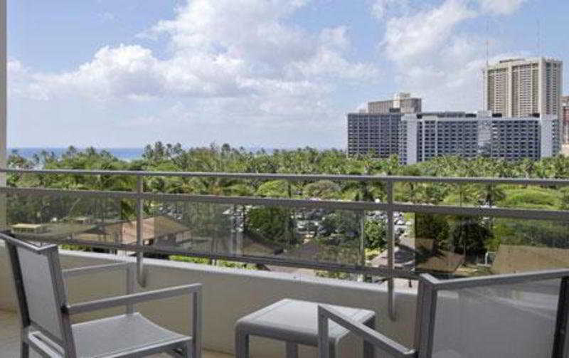 Regency On Beachwalk Waikiki By Outrigger
