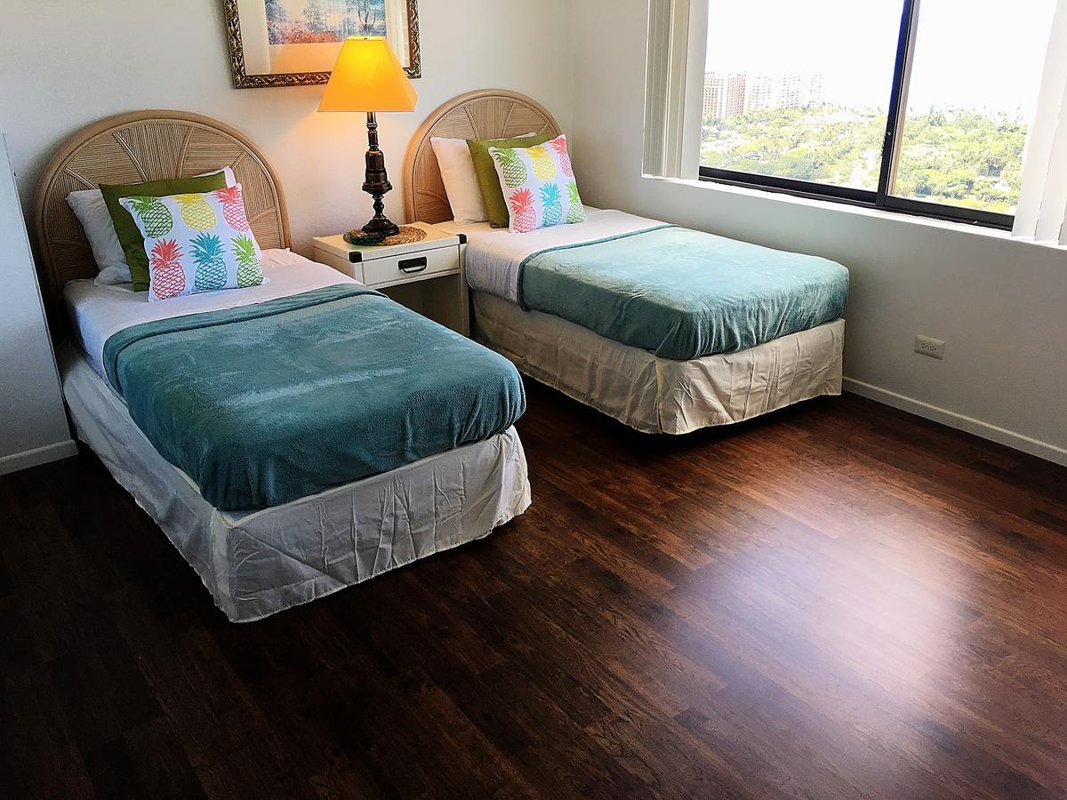 Hawaiian Monarch Penthouse 401 By Hawaii Ocean Club Honolulu