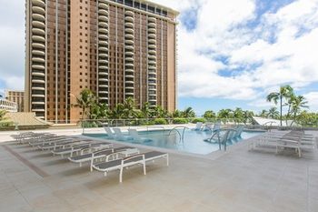 Marina Hawaii Vacations At The Ilikai Honolulu