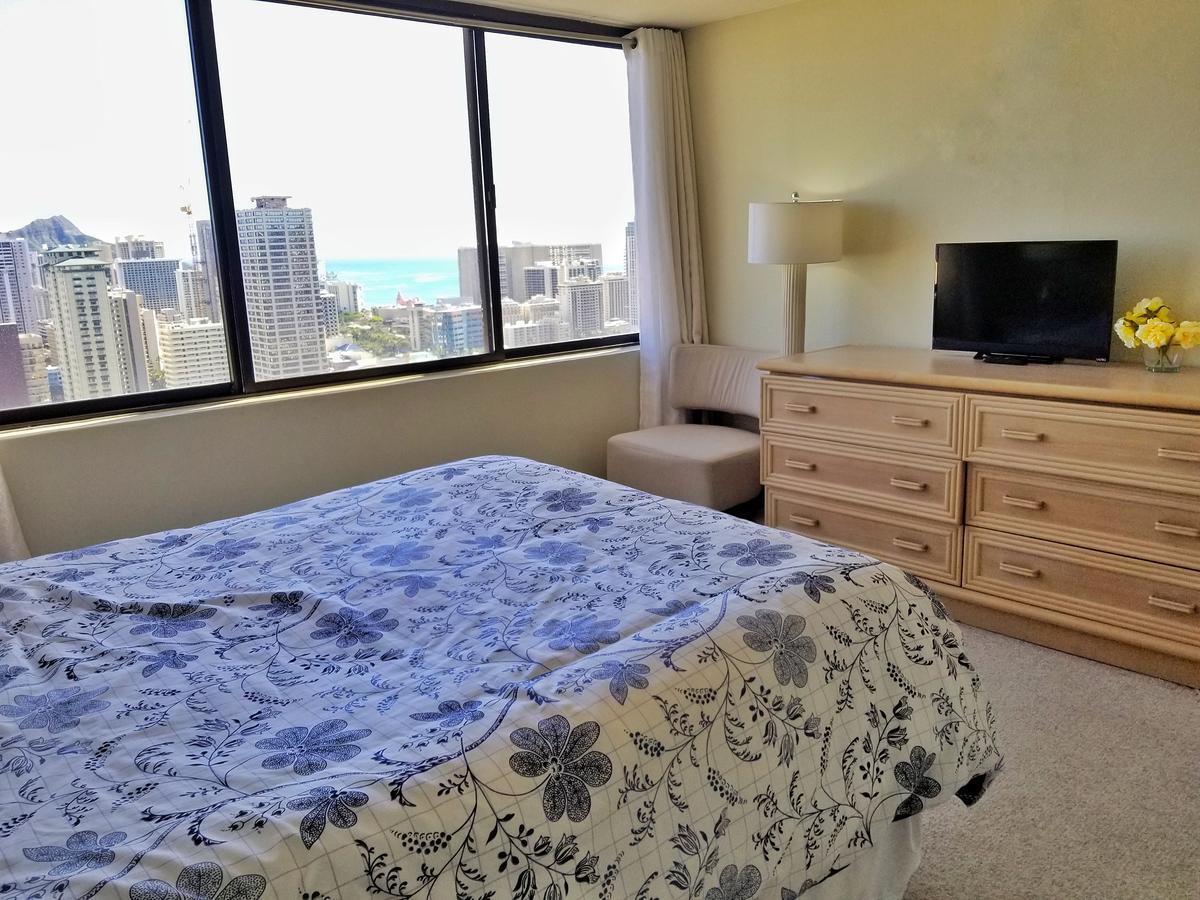 Vacation At Hawaiian Monarch Aparthotel