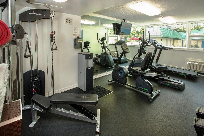 Ramada Plaza By Wyndham Waikiki 3*