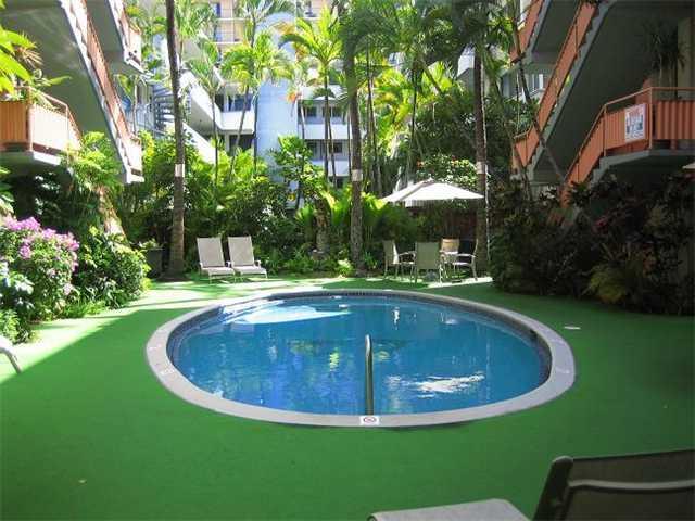 Hawaiian King 405 Apts Honolulu