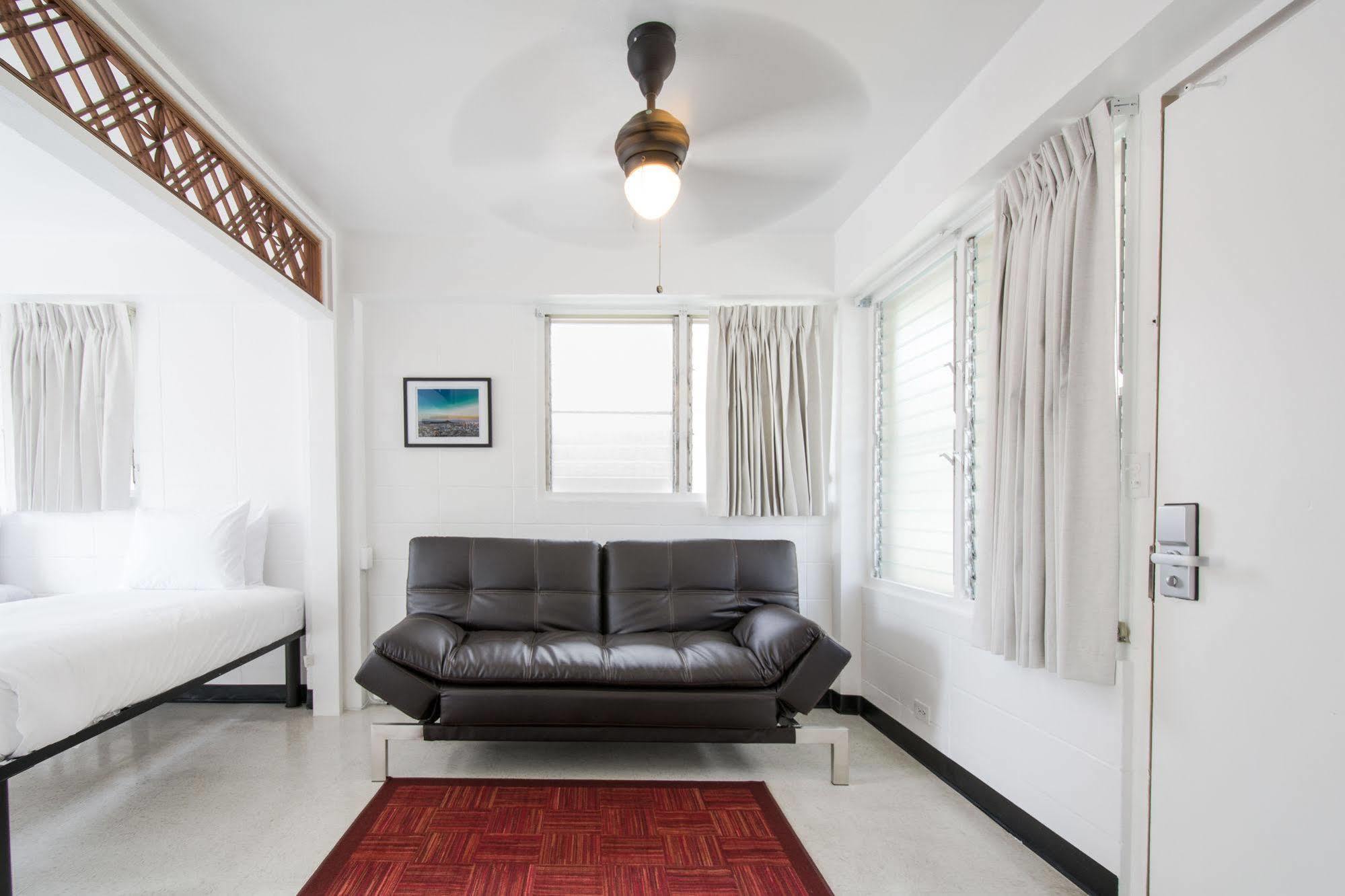 Waikiki Aparthotel