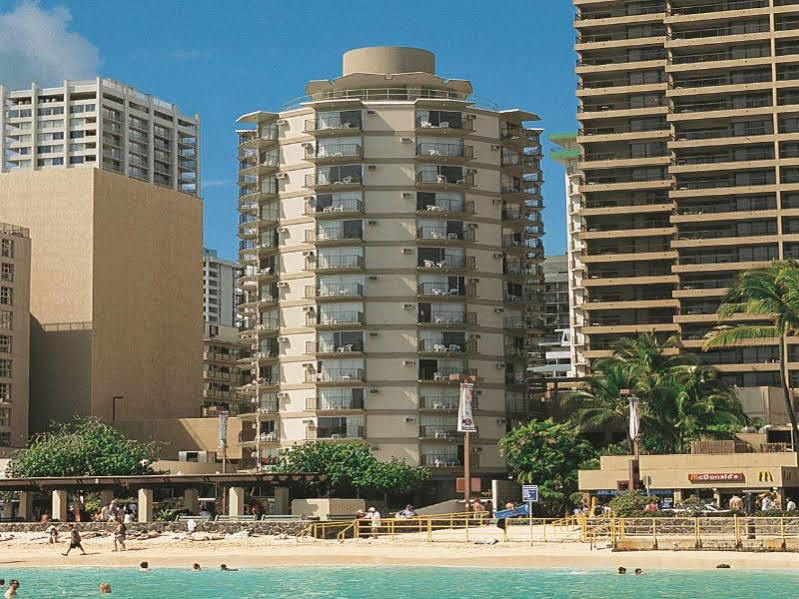 Hotel Aston Waikiki Circle 3*