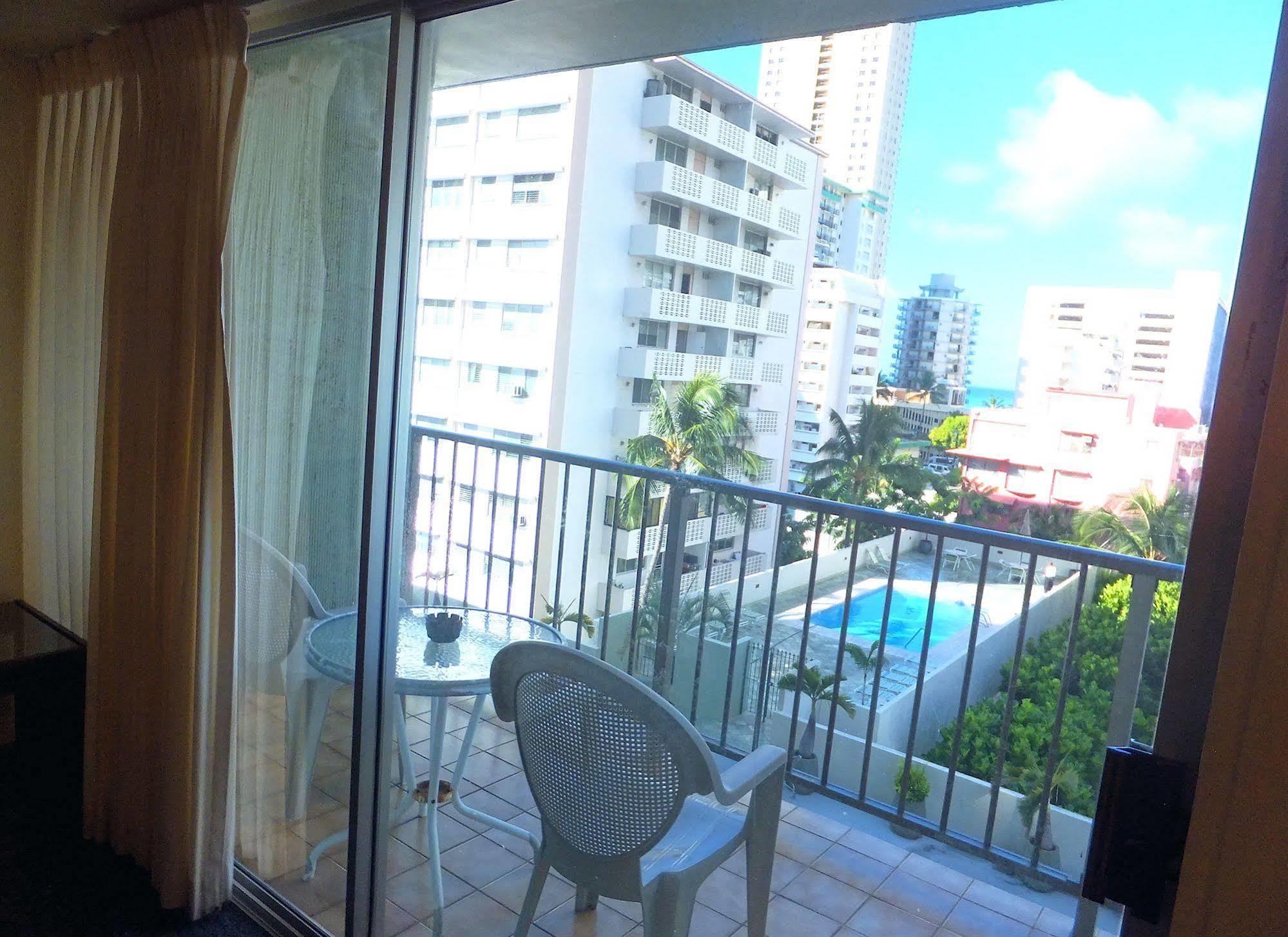 Unipack At Park Heights * Honolulu