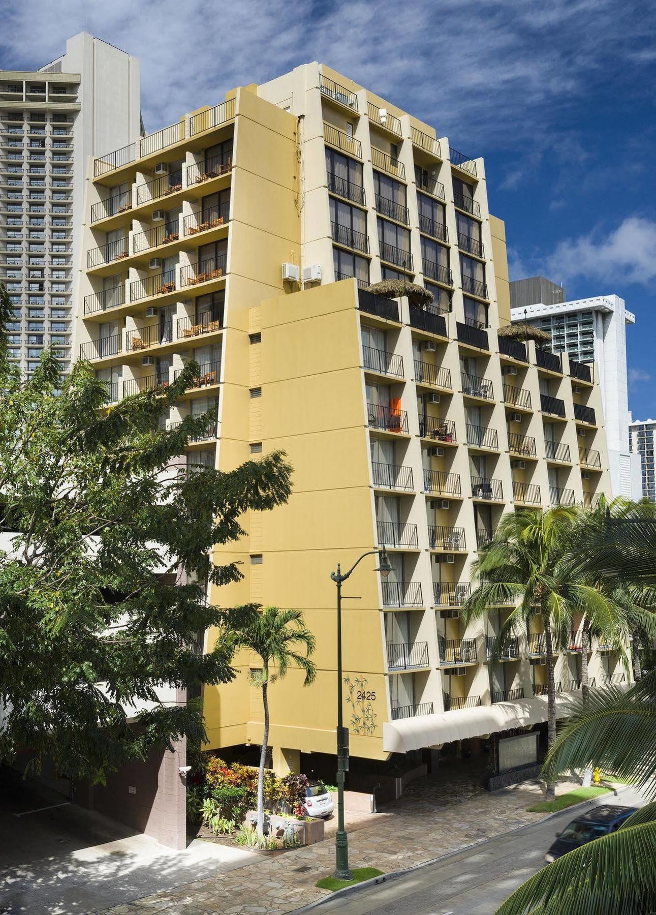 Castle Bamboo Waikiki